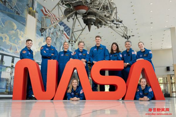 8000多人中选出10人 美国新一批宇航