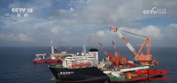 突破1万公里！我国万里海底“能源动脉”夯